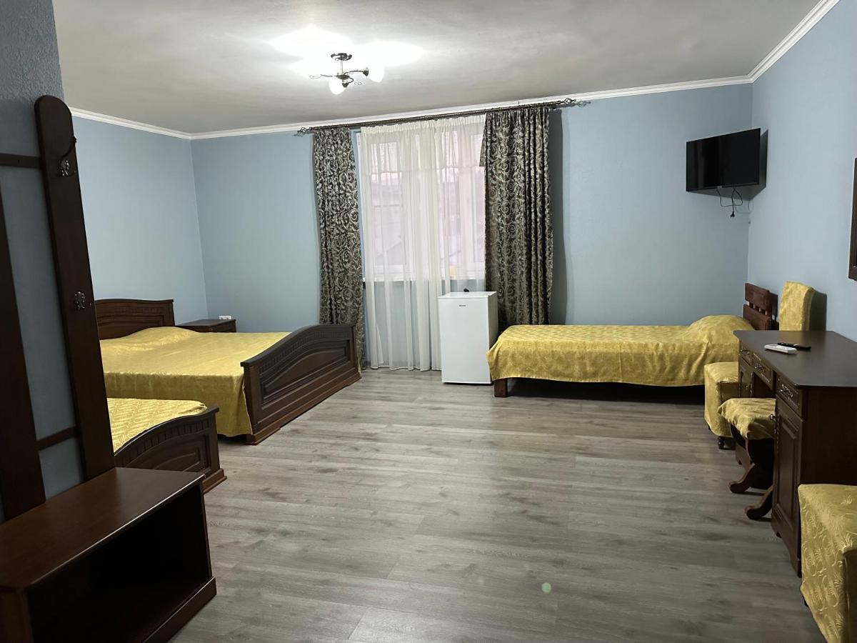 Gudauta Hotel Exterior photo